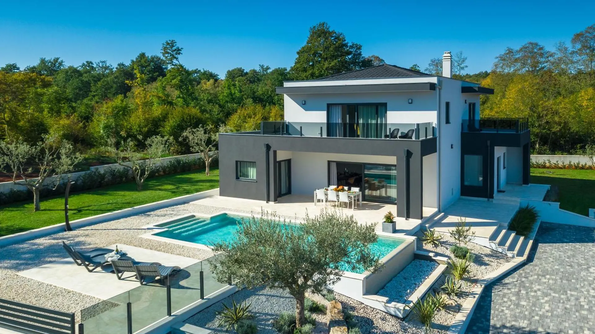Vila Tonchi Barban Villa
