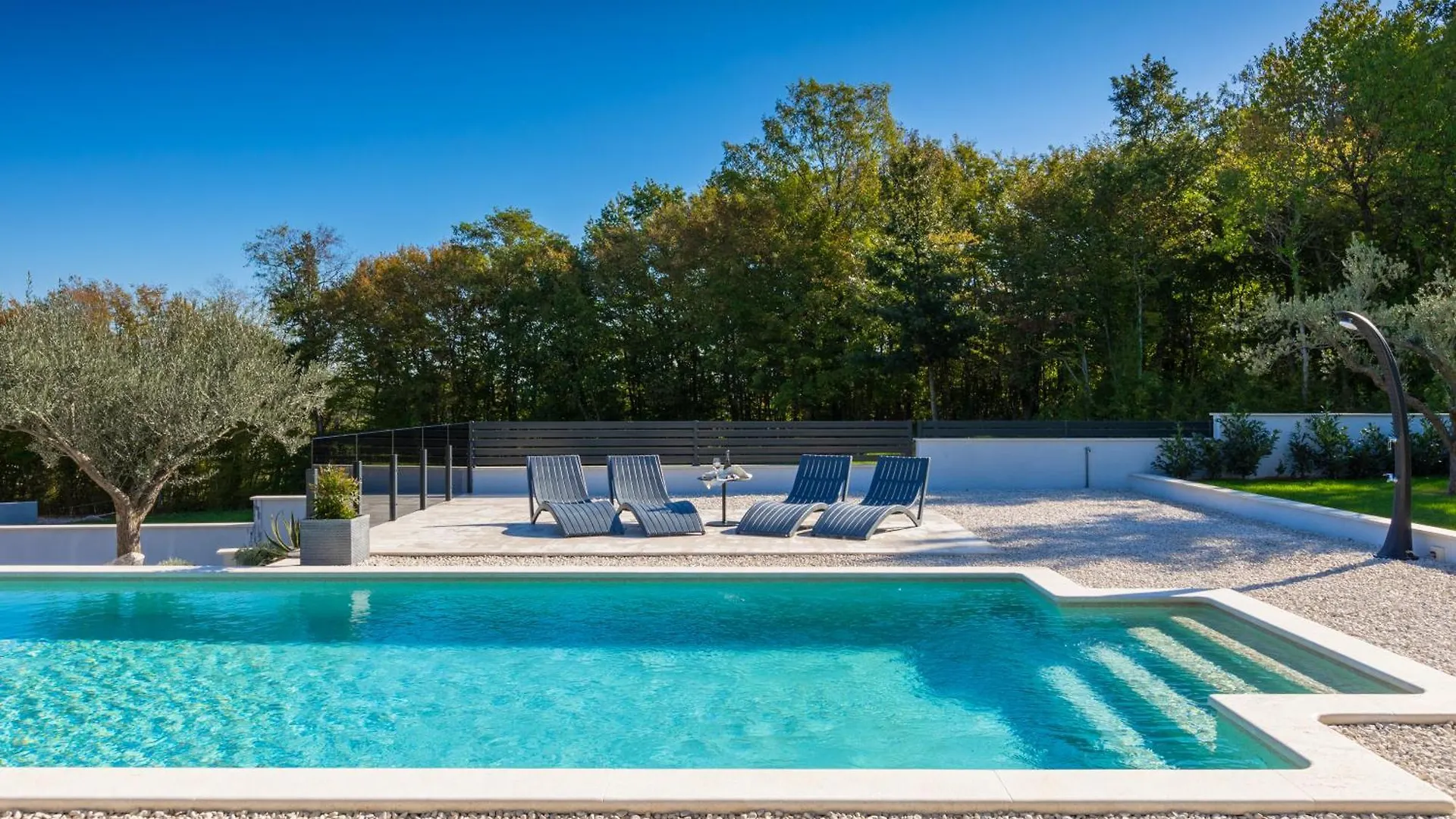 Vila Tonchi Barban Villa